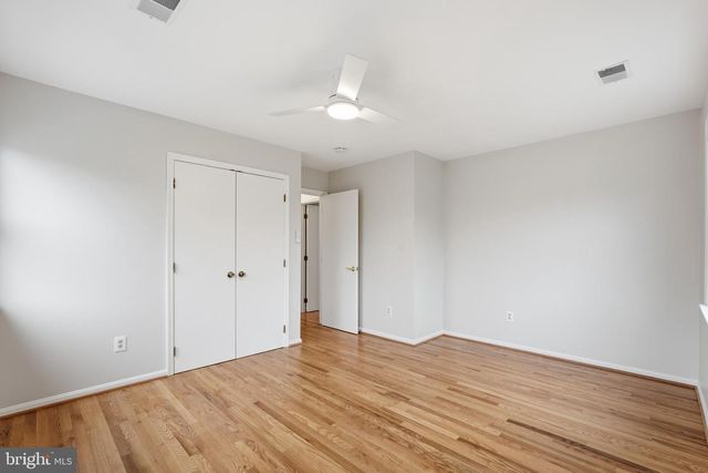 601 SIDELING CT NE, Vienna, VA 22180