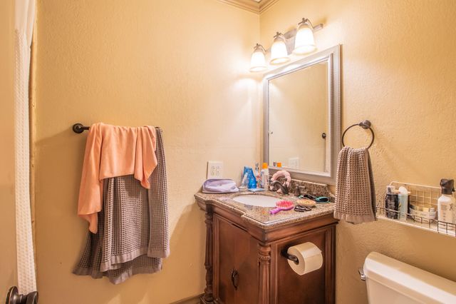 4517 7th Street, Lubbock, TX 79416