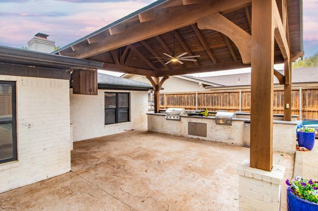 4517 7th Street, Lubbock, TX 79416