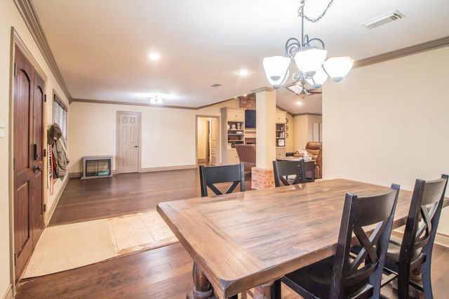 4517 7th Street, Lubbock, TX 79416