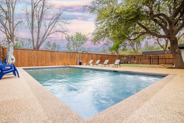 4517 7th Street, Lubbock, TX 79416