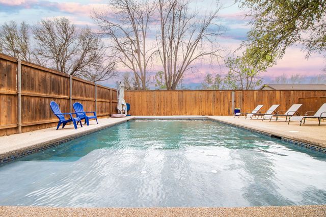 4517 7th Street, Lubbock, TX 79416