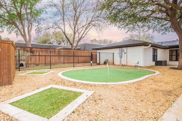 4517 7th Street, Lubbock, TX 79416