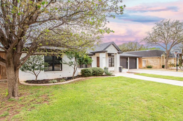 4517 7th Street, Lubbock, TX 79416
