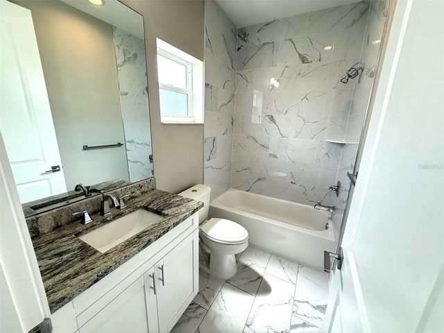 4910 W MCELROY AVENUE 3, Tampa, FL 33611