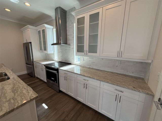 4910 W MCELROY AVENUE 3, Tampa, FL 33611