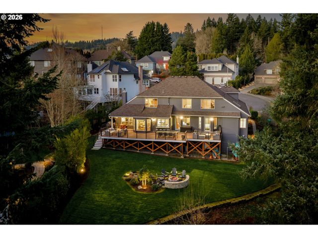 4302 Sw TERLYN Ct, Portland, OR 97221