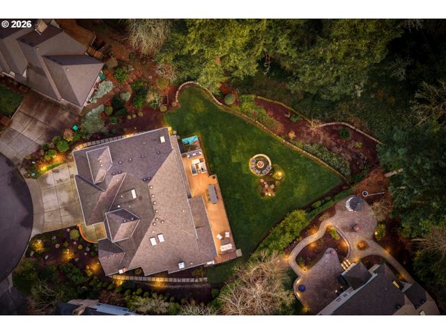 4302 Sw TERLYN Ct, Portland, OR 97221