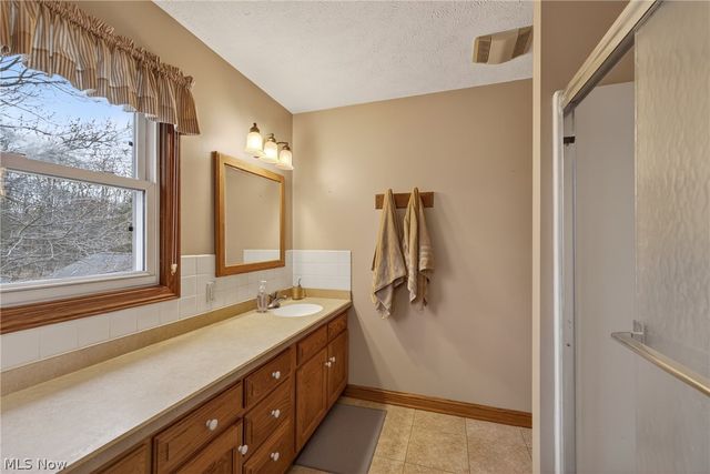 18440 Hobart Road, Parkman, OH 44491