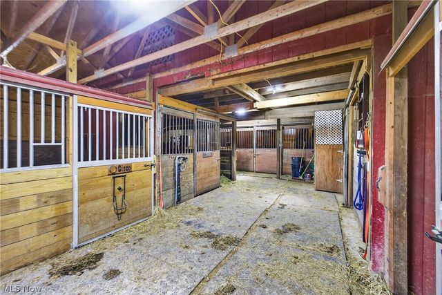 18440 Hobart Road, Parkman, OH 44491