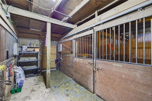 18440 Hobart Road, Parkman, OH 44491