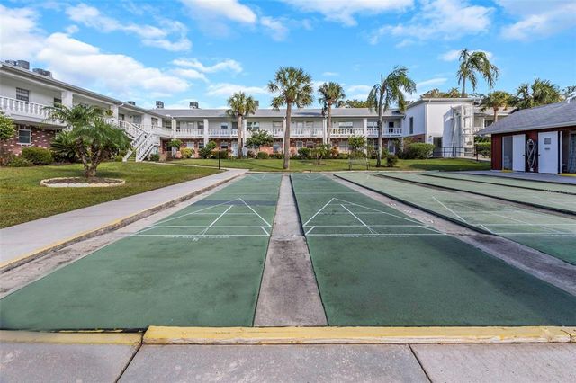 4742 AZALEA DRIVE 106, New Port Richey, FL 34652