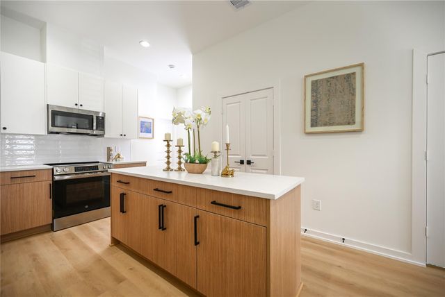 4009 New Orleans Street A, Houston, TX 77020