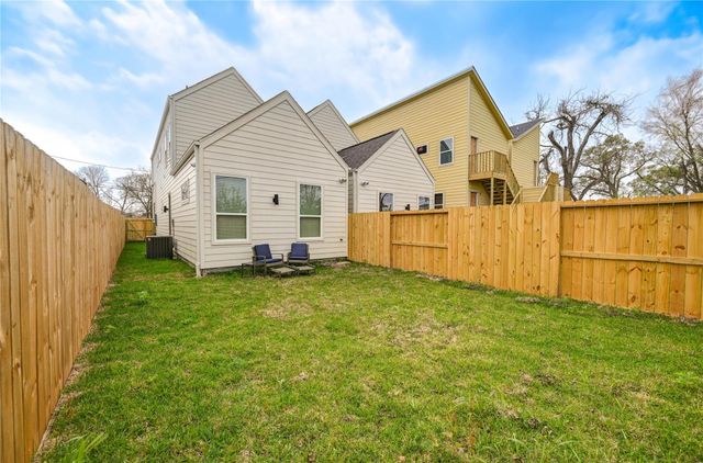 4009 New Orleans Street A, Houston, TX 77020