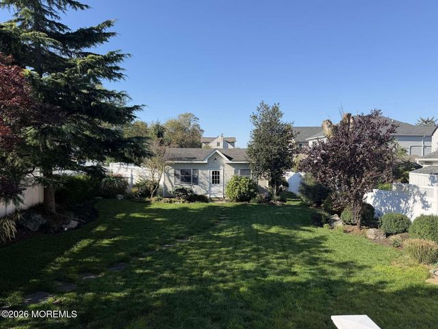 100 Grand Avenue, Long Branch, NJ 07740