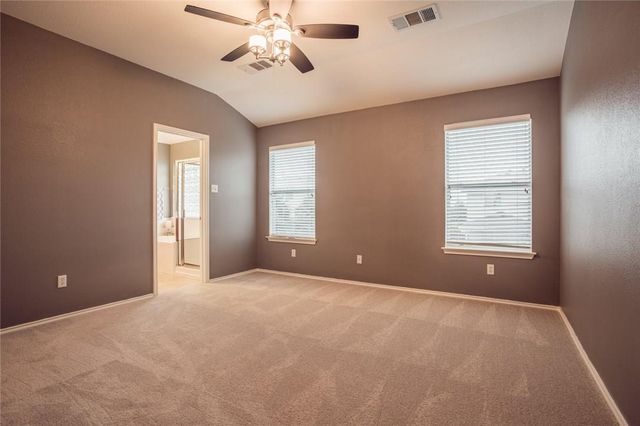 11012 Los Comancheros RD, Austin, TX 78717