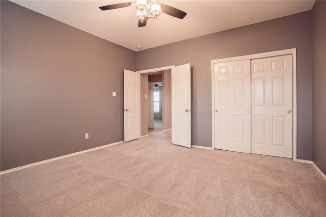 11012 Los Comancheros RD, Austin, TX 78717