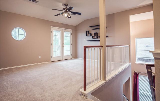 11012 Los Comancheros RD, Austin, TX 78717