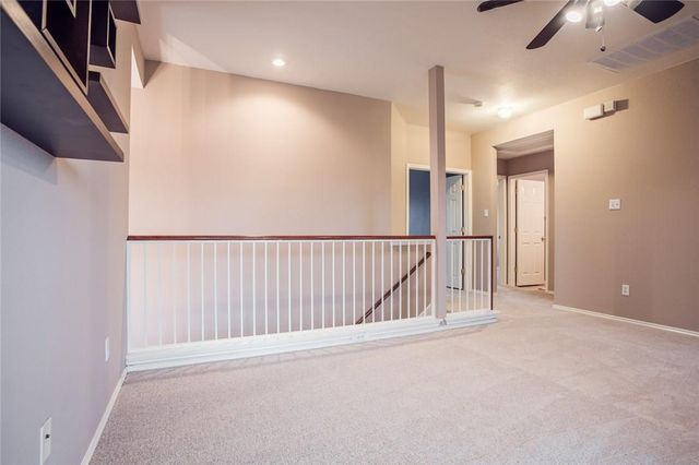 11012 Los Comancheros RD, Austin, TX 78717