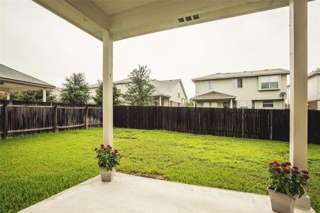 11012 Los Comancheros RD, Austin, TX 78717