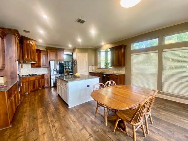 180 Crown Colony Drive, Prosper, TX 75078