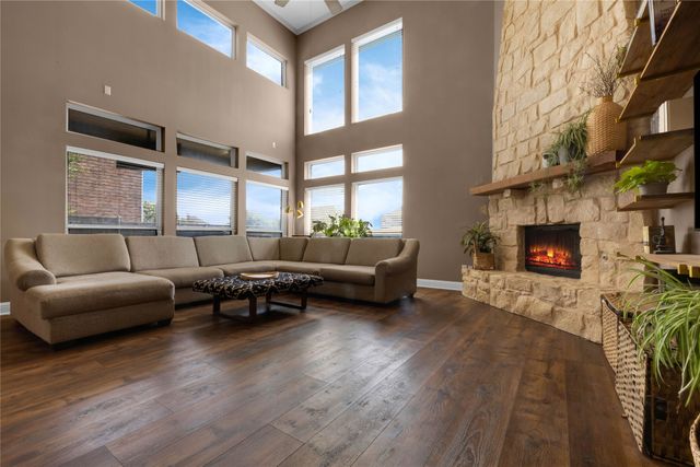 180 Crown Colony Drive, Prosper, TX 75078