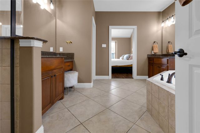 180 Crown Colony Drive, Prosper, TX 75078