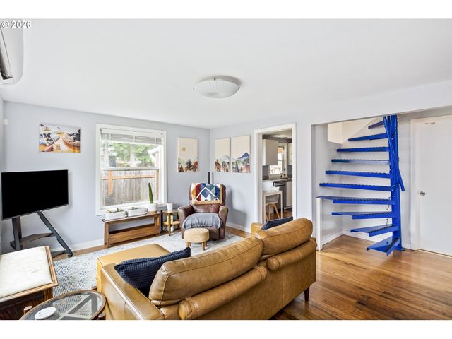 7803 Se HENDERSON St, Portland, OR 97206