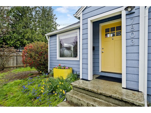 7803 Se HENDERSON St, Portland, OR 97206