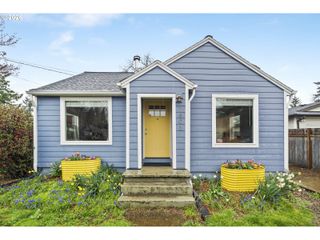 7803 Se HENDERSON St, Portland, OR 97206