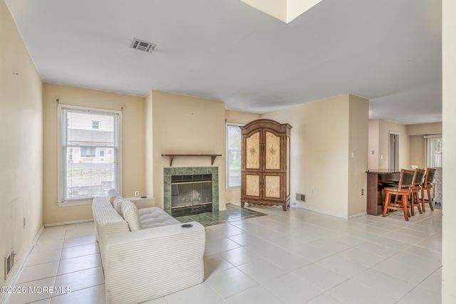 1 Central Avenue 11, Atlantic Highlands, NJ 07716