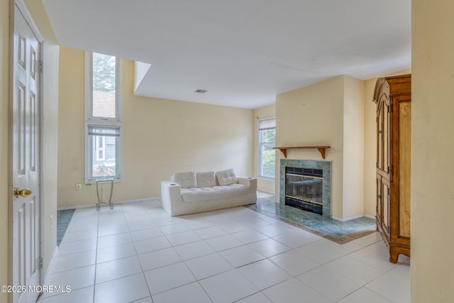 1 Central Avenue 11, Atlantic Highlands, NJ 07716