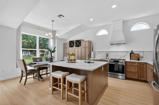 1028 SOLEDAD WAY, The Villages, FL 32159