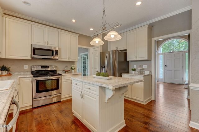 4400 Natural Lake Court, Greensboro, NC 27410