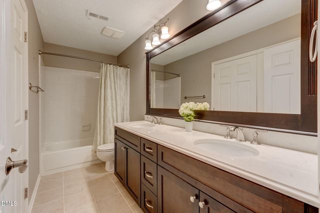 4400 Natural Lake Court, Greensboro, NC 27410