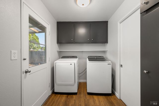 2621 Neotomas Ave, Santa Rosa, CA 95405