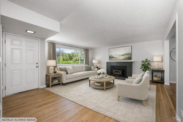 2621 Neotomas Ave, Santa Rosa, CA 95405