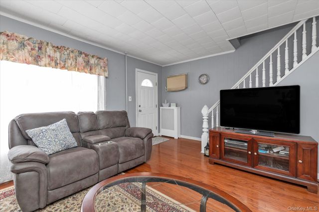 87-49 110th Street, Richmond Hill, NY 11418