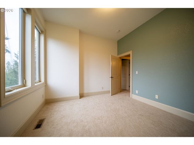 4640 Se HONORS Dr, Gresham, OR 97080