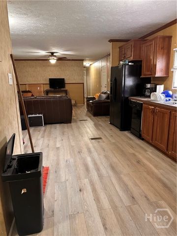 219 & 221 John Carter Road, Bloomingdale, GA 31302