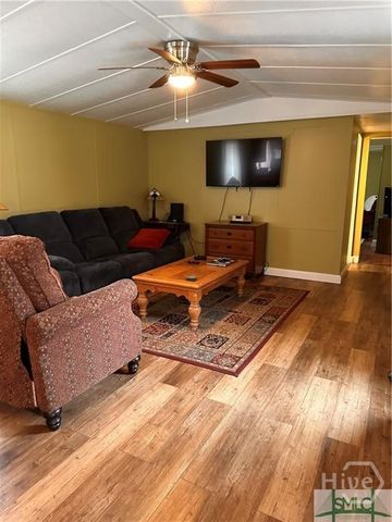 219 & 221 John Carter Road, Bloomingdale, GA 31302