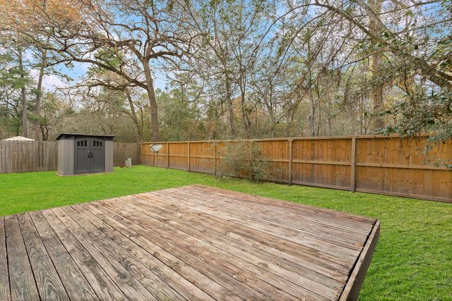 91 N Pathfinders Circle, The Woodlands, TX 77381