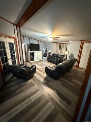 10519 Jewell Drive, Mabelvale, AR 72103