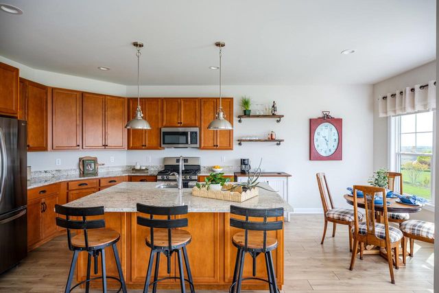 550 Ridgeview COURT, Lake Geneva, WI 53147