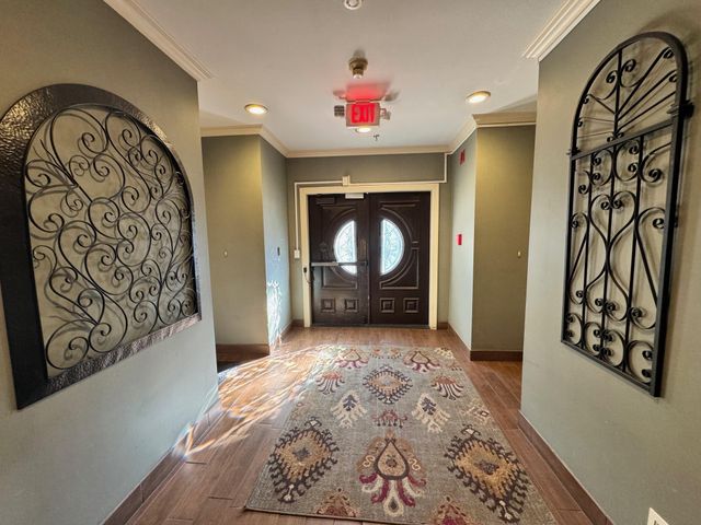 1704 West Ave 103, Austin, TX 78701