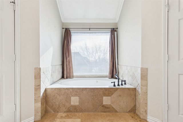 5309 Starry Court, Fort Worth, TX 76123