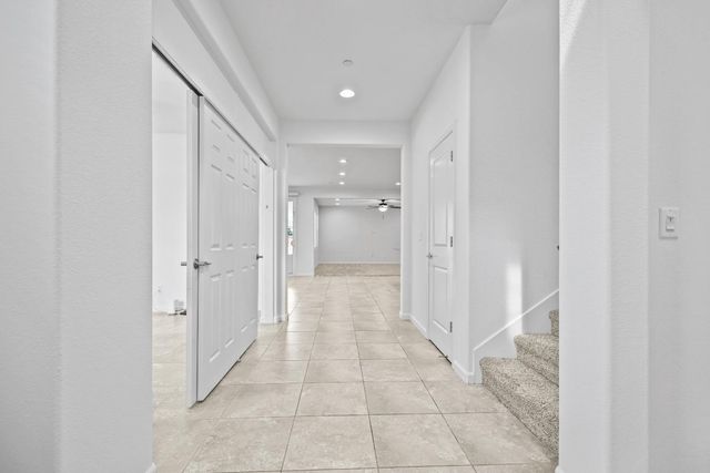 2341 Ellis Town Dr, Tracy, CA 95377