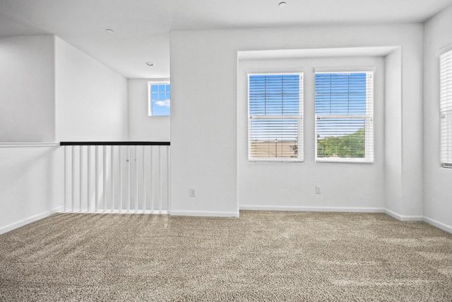 2341 Ellis Town Dr, Tracy, CA 95377