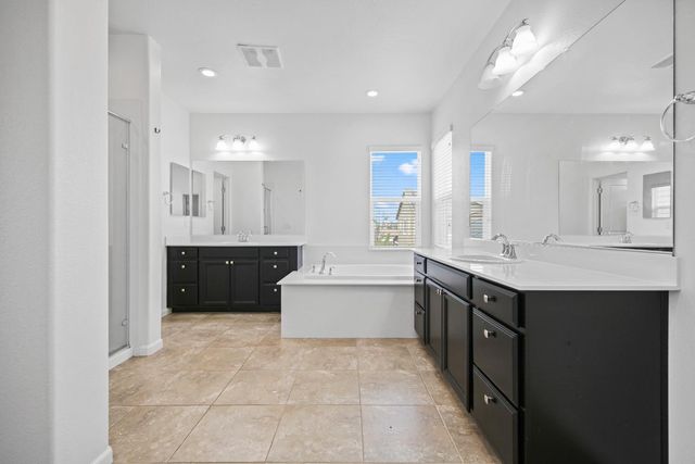 2341 Ellis Town Dr, Tracy, CA 95377