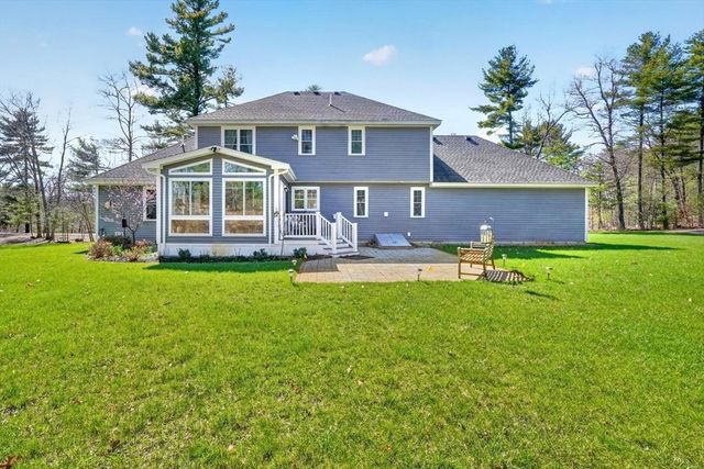 338 Cow Pond Brook Rd, Groton, MA 01450